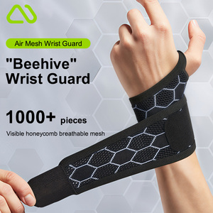 Attelle de poignet réglable pour l'été – Soutien, compression et protection pour soulager la douleur - Product Image 2