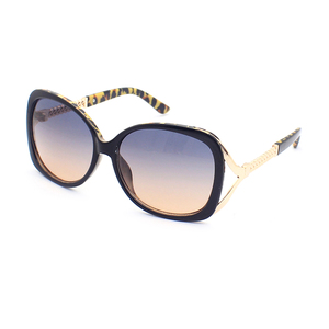 Luxury Women <b>Sunglasses</b> Big Frame Custom Logo Fashion Design Ladies <b>Sunglasses</b> - Product Image 2