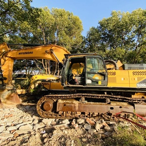 Caractéristiques et spécifications principales de l'excavatrice hydraulique HYUNDAI 520L-9VS pour les travaux de construction lourde - Product Image 1