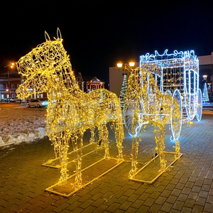 Luces Decorativas de Carruaje Real para un Toque Elegante Navideño en Entradas de Hoteles, Plazas Públicas y Festivales de Invierno - Product Image 1