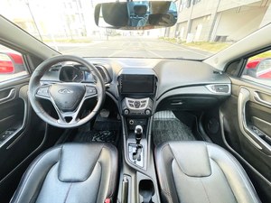 Prix de départ pour voiture d'occasion Chery 2017 Arrizo 5 1.5 CVT Édition Luxe Automatique Rouge Extérieur Puissant et Économe en Carburant Voiture d'occasion à essence - Product Image 6