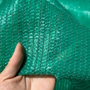 Filet d'ombrage vert Rouleau de tissu d'ombrage Taille personnalisée Filet d'ombrage de jardin 70% Filet d'ombrage de <span class=keywords><strong>ferme</strong></span> avicole - Product Image 1