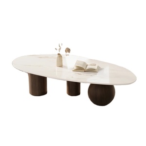 <span class=keywords><strong>Table</strong></span> <span class=keywords><strong>basse</strong></span> extensible en pierre frittée <span class=keywords><strong>blanche</strong></span> avec 3 pieds en acier inoxydable, design moderne de forme libre - Product Image 1