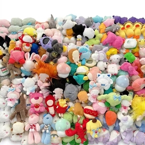 Promotion en gros : Assortiment de jouets en peluche pour machine à griffes, poupées en peluche douces de 5 à 15 cm, jouets en peluche de haute qualité - Product Image 2
