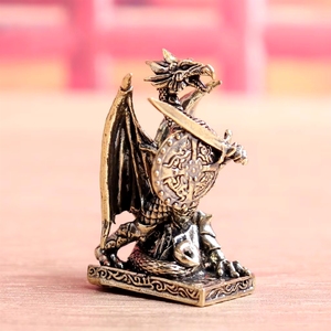 Statue de dragon en laiton, ornement de bureau, <span class=keywords><strong>mythologie</strong></span> <span class=keywords><strong>européenne</strong></span>, décoration rétro Feng Shui pour la maison - Product Image 2