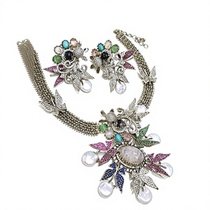 Conjunto de Joyería Floral de Aleación con Cristales de Estrás, Collar y Pendientes, Chapado en Plata Antigua, Estilo Bohemia para Fiesta de Mujer - Product Image 2