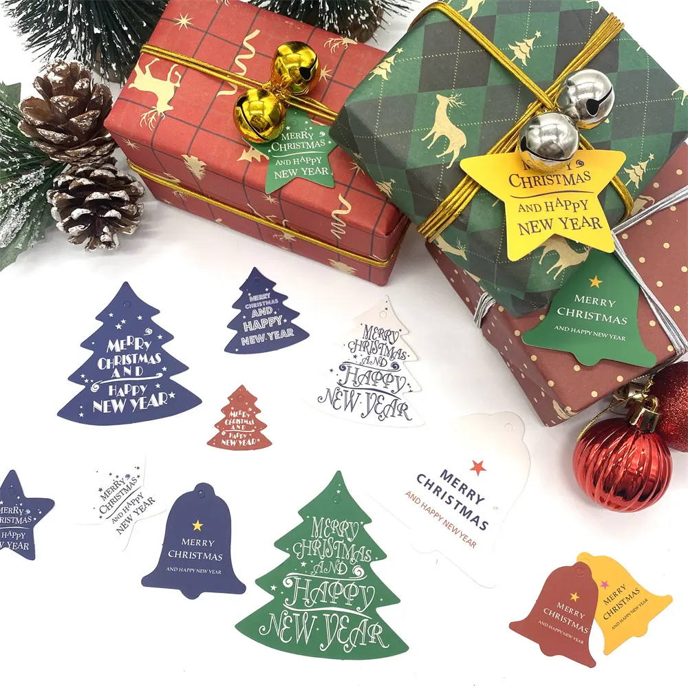 Etiqueta de presente para cartão de papel Kraft de Feliz Natal por atacado e conjunto de cartões de presente para decoração de embrulho de presente