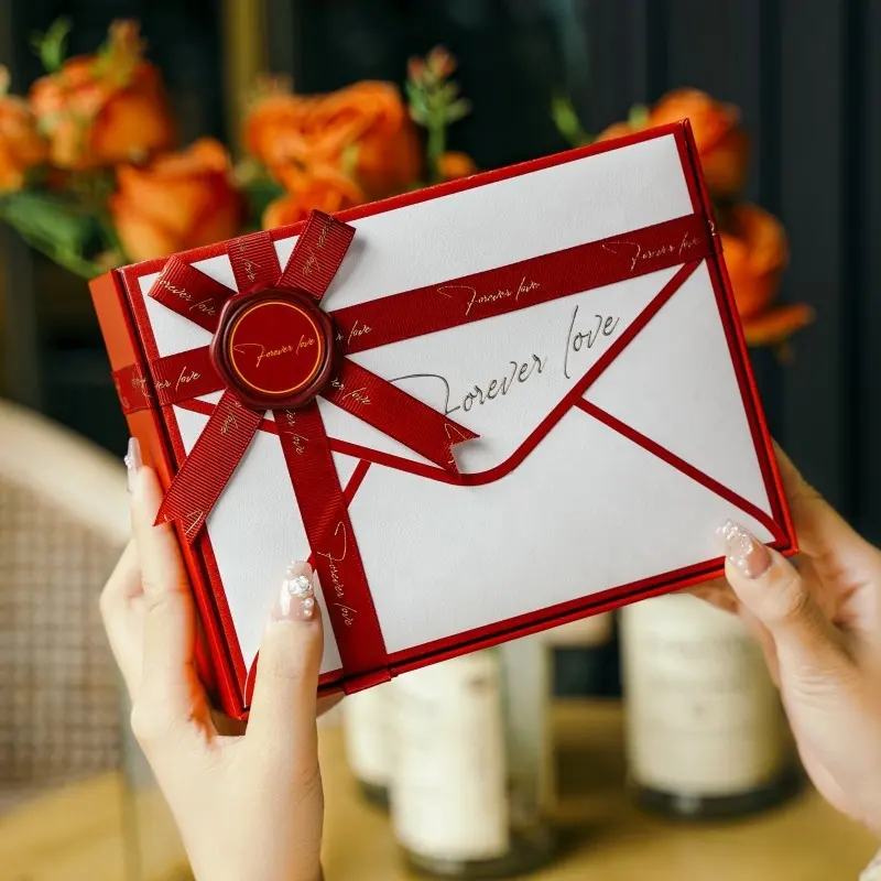 2023 neue gestylte Premium-Marke Hochzeit Muttertag Papier box mit dekorativer Gunst Brautjungfer Geschenk boxen Verpackung