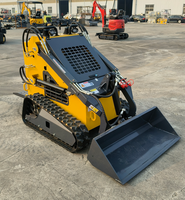 JOVE Mini Skid Steer Front Loader Kapasitas Bucket 0.11m Crawler Loader Mesin Bertenaga Tinggi Berbahan Bakar Bensin Euro5 Garansi 1 Tahun