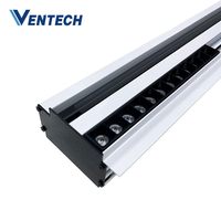 Diffuseur linéaire Ventech AC à grille dissimulée au plafond avec lampe magnétique pour maintenance et éclairage