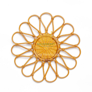 Sous-verres bohèmes faits à la main en forme de fleur, sets de table en rotin écologiques, durables, de luxe, multifonctionnels, décoration murale de table, vente en gros - Product Image 4