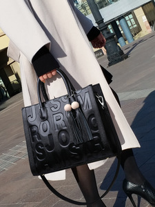 New Fashion Designer Crossbody <b>Bags</b> High Quality Genuine Leather Shoulder Messenger <b>Bag</b> Casual Totes Women Handbags and Purses - Product Image 3