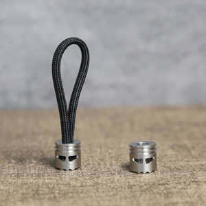 Tiebro Spinner anti-stress en métal durable DIY, avec pendentif couteau classique, cordon de parapluie, plaque de pression, porte-clés spinner unique, unisexe 14 - Product Image 1