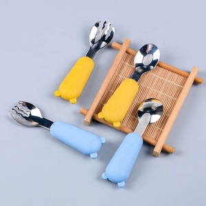 Ensemble de vaisselle de pré-alimentation en gros pour bébés, design moderne, cuillère en silicone souple, acier inoxydable et céramique - Product Image 4