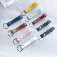 Pendentif de clé de voiture élégant et créatif en cuir PU, étanche et durable, breloque de sac pour le voyage
