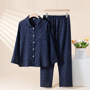 Pyjama pour femmes en <span class=keywords><strong>gaze</strong></span> <span class=keywords><strong>double</strong></span> couche de style minimaliste en pur coton de classe A, imprimé floral à manches longues, ensemble de vêtements de maison légers - Product Image 2