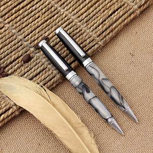 โรงงานผลิตปากกาพกพาสำหรับใช้ในชีวิตประจำวัน ปากกาโปรโมชั่นพร้อมโลโก้สั่งทำ ปากกาลูกลื่นแบบพิเศษ ปากกาเขียนลายเฉพาะ - Product Image 4