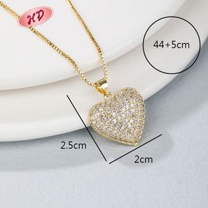 Chaîne à maillons en or 18 carats Hengdian, pendentif cœur tendance pour femme, zircone cubique, alliage de cuivre, bijoux d'anniversaire, vente en gros - Product Image 6
