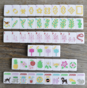 Classic White <b>Plastic</b> Mahjong <b>Tiles</b> Set With Colorful Floral And Symbol Designs For 4 Players Portable Game Play - Product Image 3