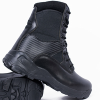 Bottes en cuir avec chaussures en cuir de vachette antidérapantes et résistantes à l'usure; bottes de sécurité; bottes spéciales Martin.