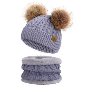 Adorable <span class=keywords><strong>Bonnet</strong></span> Rigolo Tricoté avec Pompon <span class=keywords><strong>et</strong></span> Cache-cou Écharpe pour Bébé, Tout-Petit <span class=keywords><strong>et</strong></span> Enfant – Ensemble 2 Pièces pour Hiver Froid - Product Image 4
