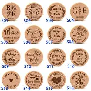 Bouchons de vin personnalisés, bouchons de vin en bois gravés avec un nom, souvenirs de mariage/fête/événement, cadeau pour les invités - Product Image 5