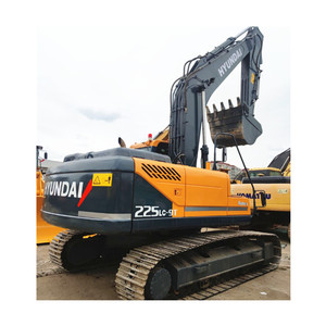 Pelle sur chenilles Hyundai 220LC-9s R225LC-9T d'occasion 22 tonnes pelleteuse avec moteur, moteur et pompe Bonne condition - Product Image 4