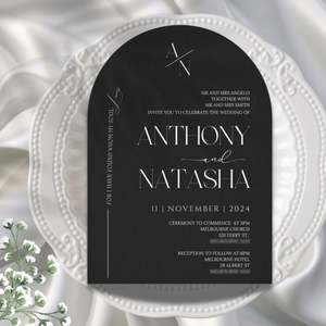 Invitaciones de Boda Artísticas Personalizadas al por Mayor en Papel Kraft con Acabado en Relieve y Serigrafía para Distribuidores de Boutiques de Bodas - Product Image 6