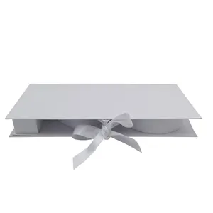 Caja de cartón con forma de libro para regalo de boda, de lujo, personalizada para el Día de San Valentín, I Love U, flor