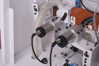 Machine à plaquer les chants automatique