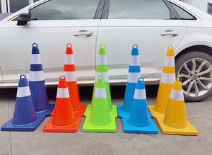 Cono riflettente con anello facile da trasportare 430mm Cono di traffico in PVC potabile da 430mm - Product Image 4