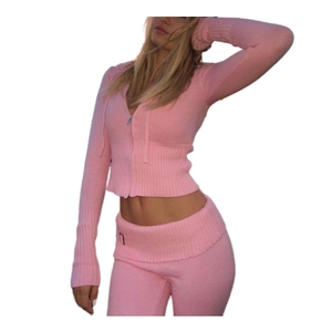 ชุดเซ็ตสองชิ้นแฟชั่นสำหรับผู้หญิง เสื้อคาร์ดิแกนไหมพรมแบบมีฮู้ดลำลอง กางเกงขายาวทรงเข้ารูป - Product Image 1