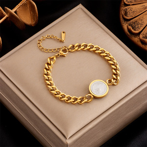European Style Gold Tone Charm Bracelet With Star And Circle Pendant For Women Gift Jewelry - Product Image 3