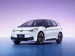 ID3 para Auto Eléctrico Compacto con Batería, Sedán Automático con Tracción Trasera, Alta Velocidad, Velocidad Máxima 170 km/h - Product Image 4