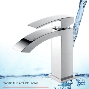 UPC Monté Par Plate-Forme En Alliage de Zinc Poignée Cascade Débit Antique Robinet de Bain En Laiton Robinet à Cascade - Product Image 2