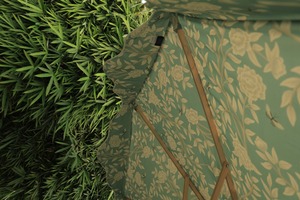 Parasols personnalisés faits à la main parapluie pour jardin moderne Simple contrôle manuel grande impression pour fournir un confort d'ombre - Product Image 5
