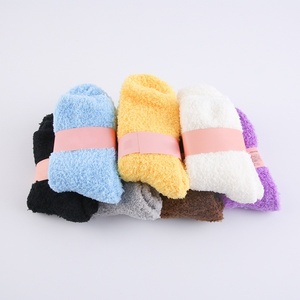 Calzini da donna in peluche Super morbido e caldo inverno soffici calzini in microfibra Casual casa per dormire pelosi calzini comodi per le donne - Product Image 2