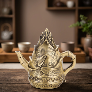 Tetera de metal de estilo chino tradicional con tapa y asa, tetera decorativa - Product Image 1