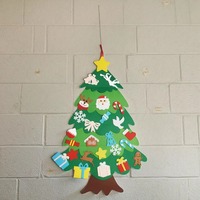 Arbre de Noël en tissu non tissé à faire soi-même, 104,5x70cm, à suspendre au mur, avec 25 autocollants décoratifs pour enfants, décoration artisanale de Noël