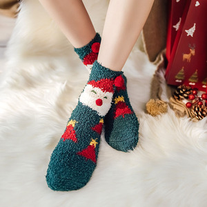 <span class=keywords><strong>Haute</strong></span> qualité chaussettes <span class=keywords><strong>de</strong></span> noël moelleux floue corail polaire femmes intérieur père noël arbre <span class=keywords><strong>de</strong></span> noël cerf mignon dessin animé vacances chaussettes - Product Image 3
