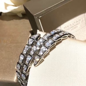 Bvlgari Classic Snake Bracelet Luxury Exquisite Design Fashion <b>Bangle</b> For Women - Product Image 4