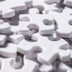 Porte-clés en forme de puzzle sphérique 3D personnalisé, en plastique ABS, impression UV, nouveau cadeau original - Product Image 2