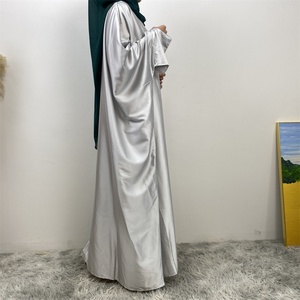 1427 #   Nueva llegada: Cárdigan islámico plateado con diamantes para mujer musulmana, ropa islámica, abaya de satén de seda ligera y brillante con puños divididos. - Product Image 5