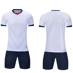 Ensemble d'uniforme d'arbitre de football professionnel pour hommes, maillot à manches courtes et col montant, short, service OEM, personnalisation, 100 % polyester - Product Image 5