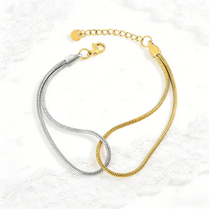 Pulsera de Doble Capa con Bloques de Color en Acero Inoxidable, Cadena de Serpiente, Joyería para Mujer, Regalo, Diseño Minimalista y Moderno - Product Image 1