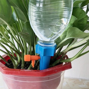 Poteau <span class=keywords><strong>d</strong></span>'arrosage automatique pour les plantes, les fleurs et les cônes. Dispositif <span class=keywords><strong>d</strong></span>'arrosage automatique. - Product Image 4
