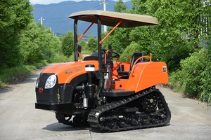 Pequeña máquina agrícola Equipo agrícola NFG902 90HP Tractor sobre orugas con accesorio - Product Image 3