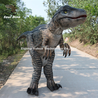 Costume de dinosaure animatronique en silicone et métal pour parc d'attractions, costume réaliste de Velociraptor grandeur nature