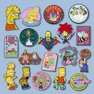 Al por mayor, divertidos pines de esmalte suave con diseño de <span class=keywords><strong>Los</strong></span> <span class=keywords><strong>Simpson</strong></span> y Anime, con impresión UV y chapado en níquel negro, para solapa y ropa de graduación - Product Image 2