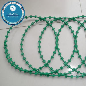 450mm <span class=keywords><strong>Concertina</strong></span> BTO22 Rasoir Barbelé Grillage Fer Type Bobine - Product Image 6